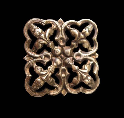 Small Dapt Filigree Square With Piercings