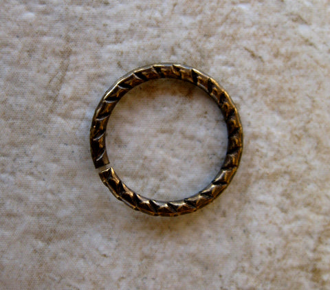 Jump Rings 12.5mm w/Texture