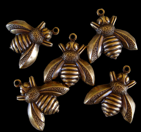 Five Bumble Bee Charms Brass Stampings for Craft Ideas - Filigree & Me